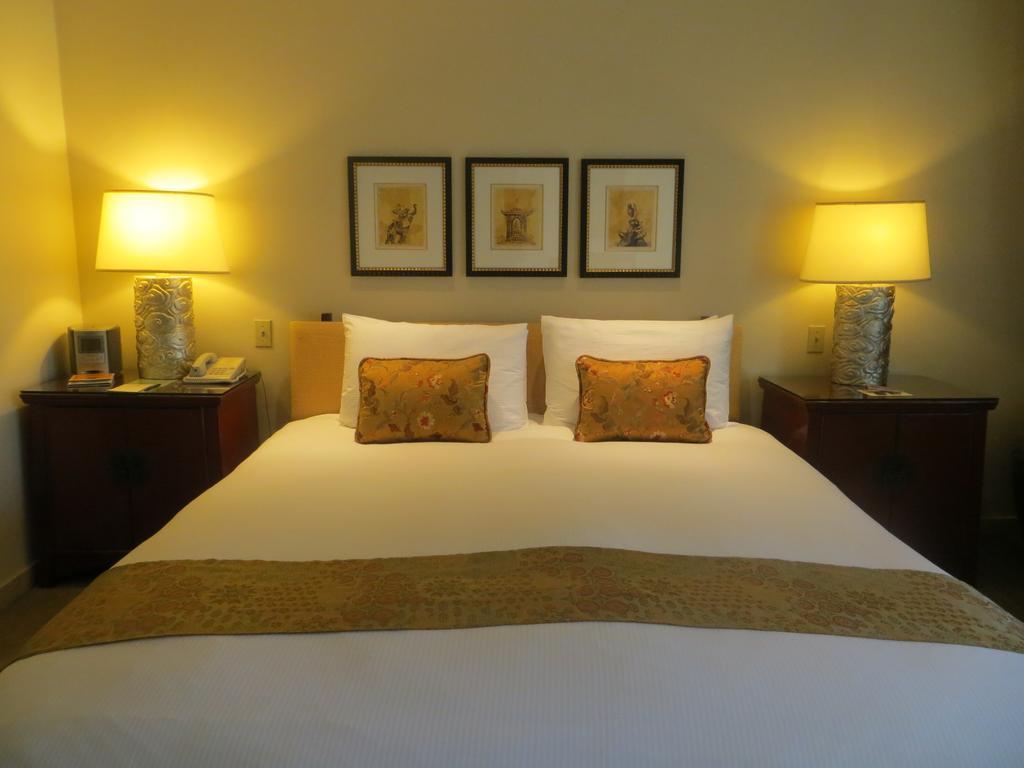 Tradewinds Carmel Hotel Exterior foto