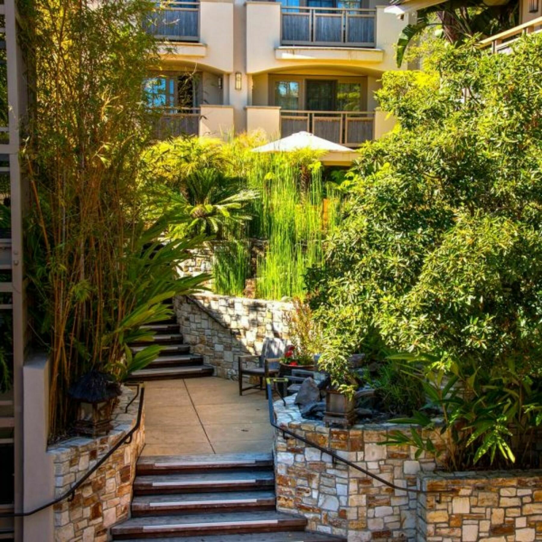 Tradewinds Carmel Hotel Exterior foto