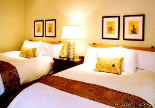 Tradewinds Carmel Hotel Exterior foto